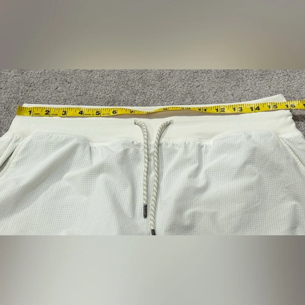 Vuori Seabreeze Skirt - Picture 8 of 9